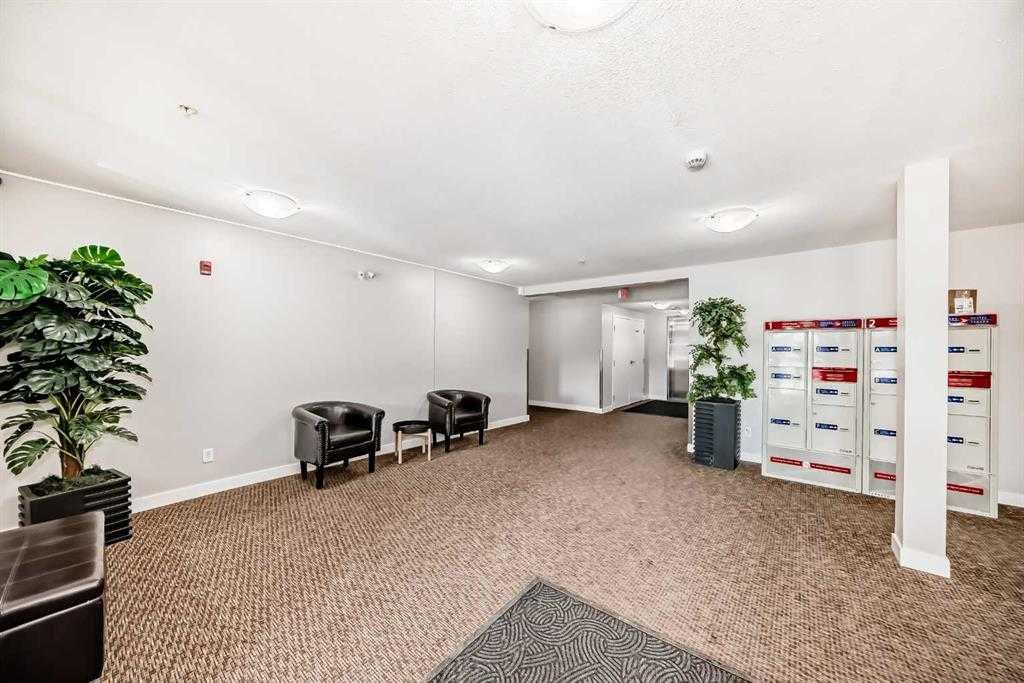 Picture for 1112, 81 Legacy Boulevard SE