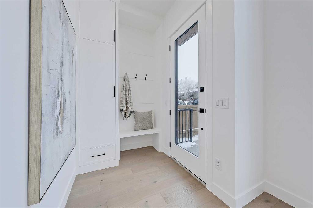 Picture for 5007 21 Avenue NW