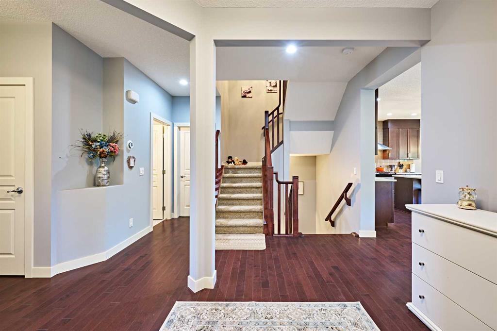 Picture for 108 Walden Rise SE