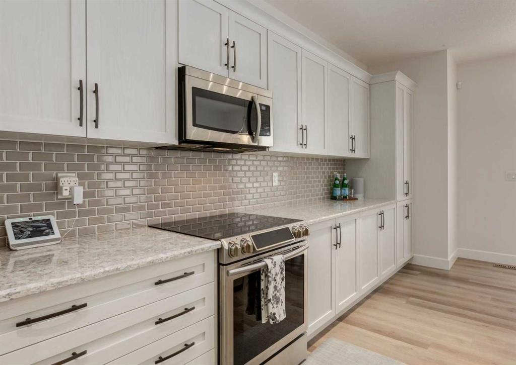 Picture for 143 Yorkville Green SW