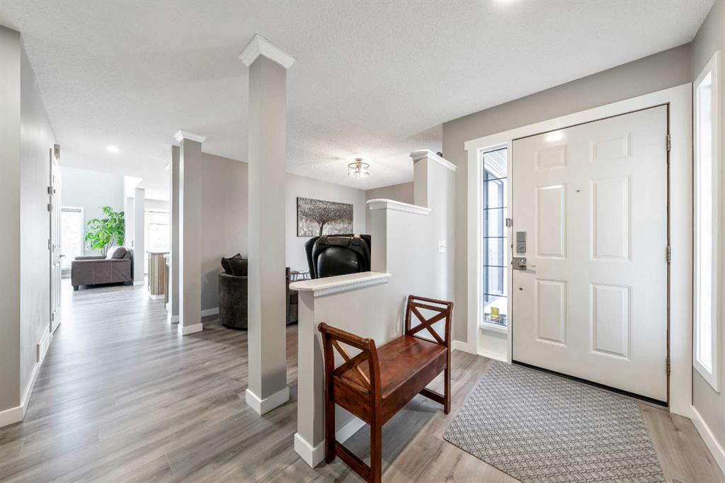 Picture for 9 Hidden Valley Crescent NW