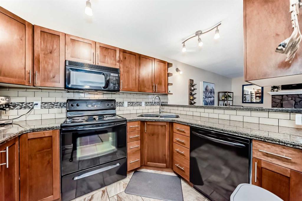 Picture for 169, 79 Glamis Green SW