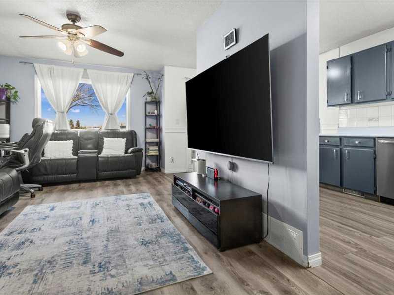 Picture for 37, 6100 4 Avenue NE