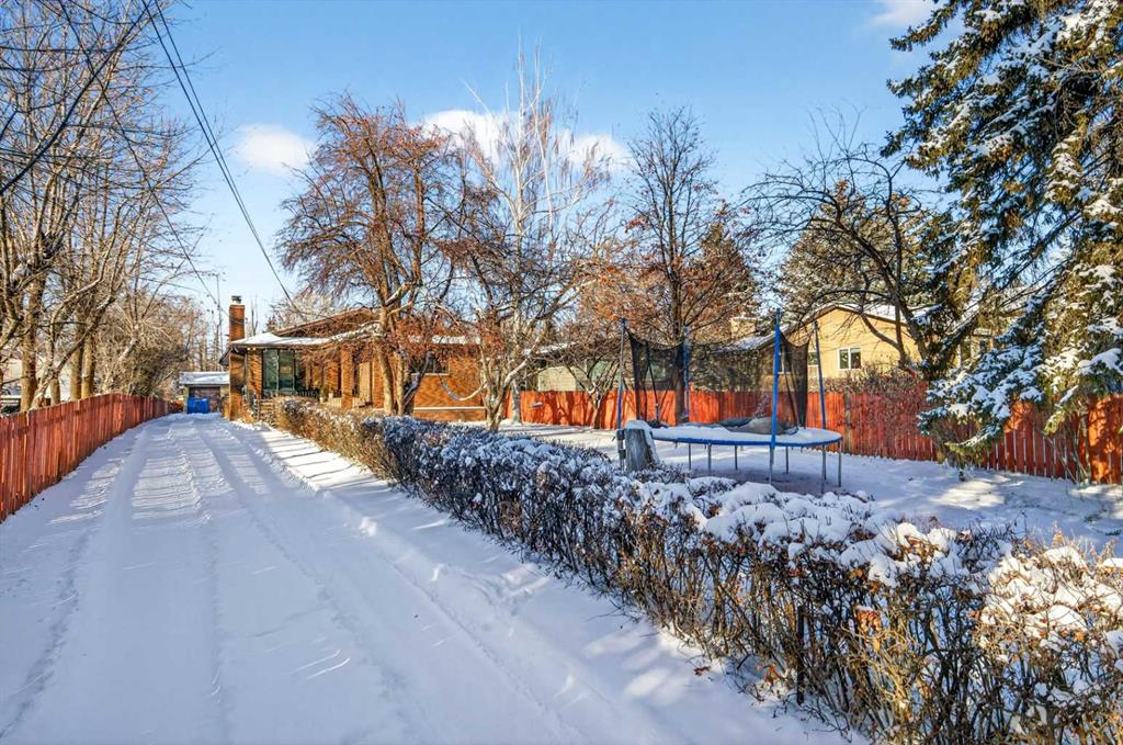 Picture for 7103 Bow Crescent NW