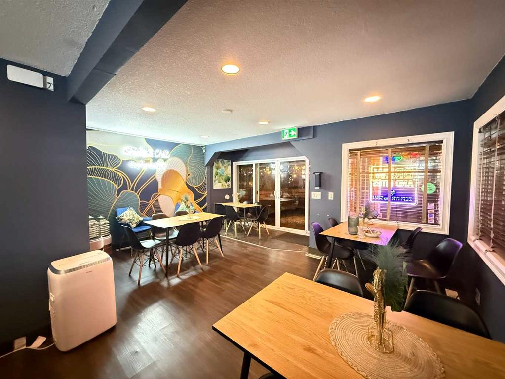 Picture for 614 1 Avenue NE