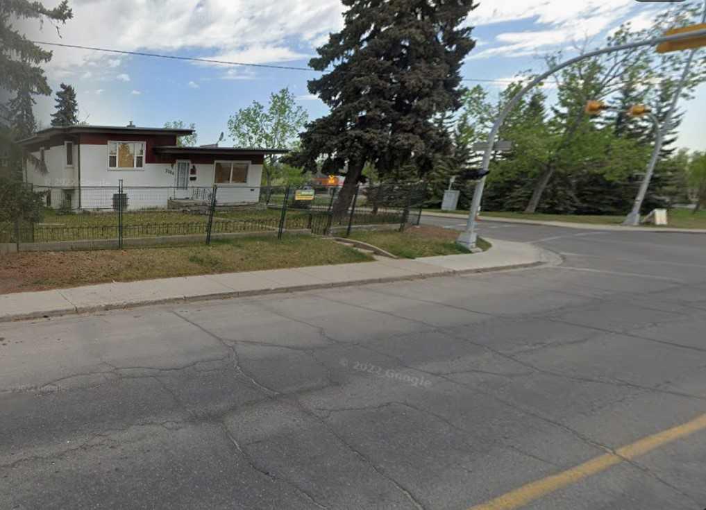 Picture for 2104 26 Avenue SW