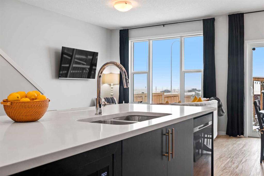 Picture for 824 Seton Circle SE