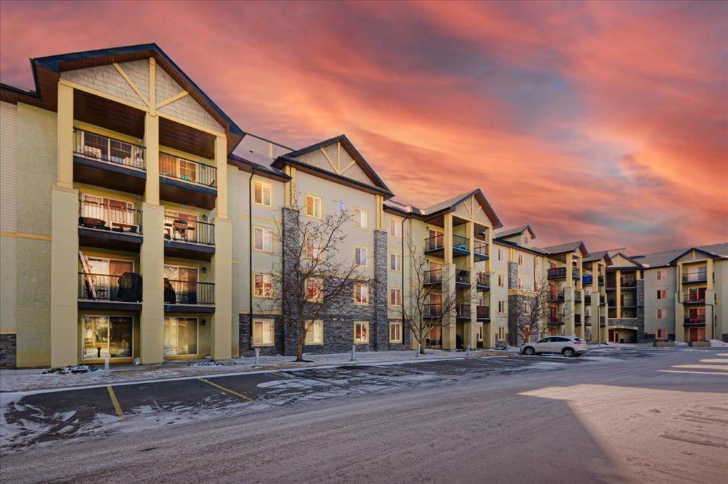 Picture for 1424, 8810 Royal Birch Boulevard NW