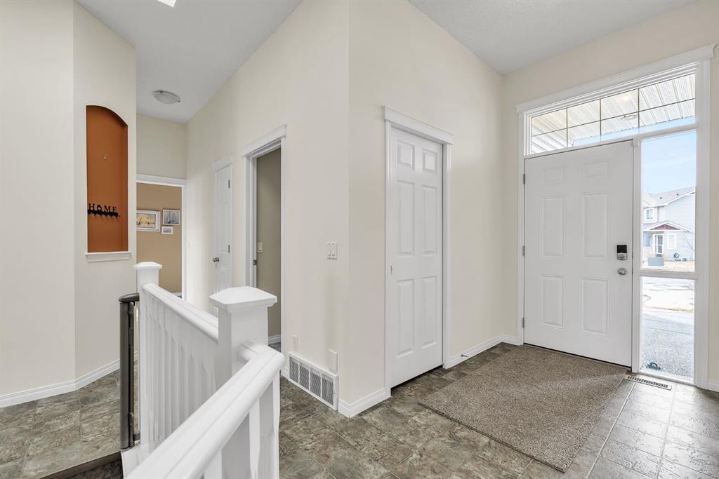 Picture for 151 Hawkmere View 