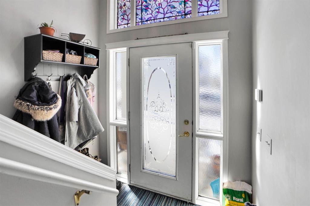 Picture for 94 Inverness Park SE