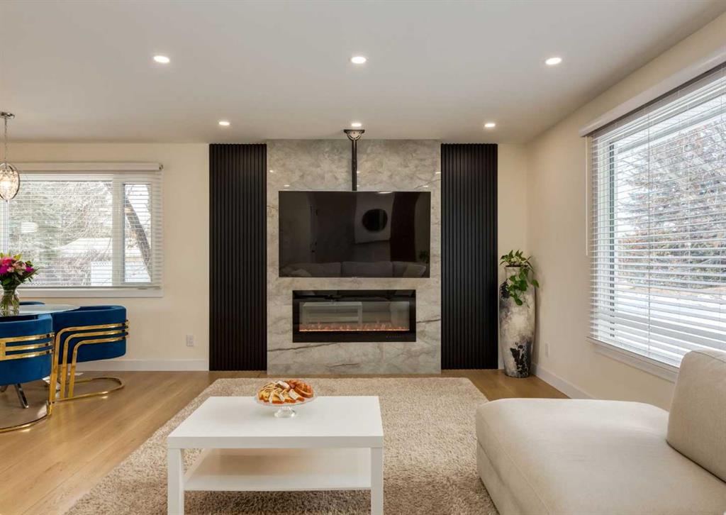 Picture for 5219 Valiant Drive NW