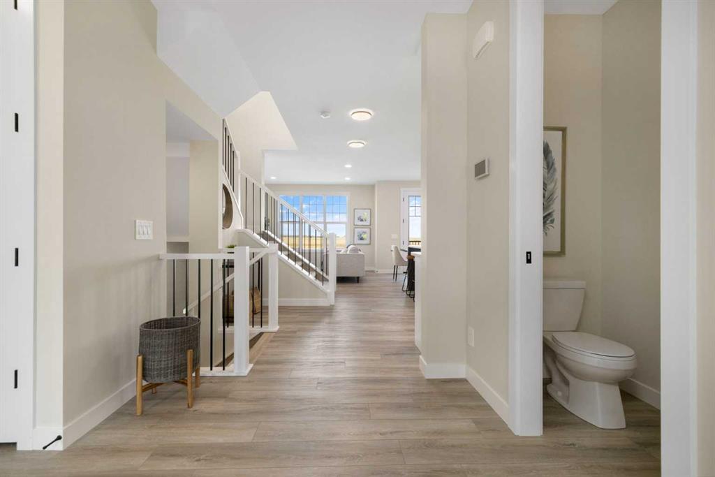 Picture for 458 Kinniburgh Loop 