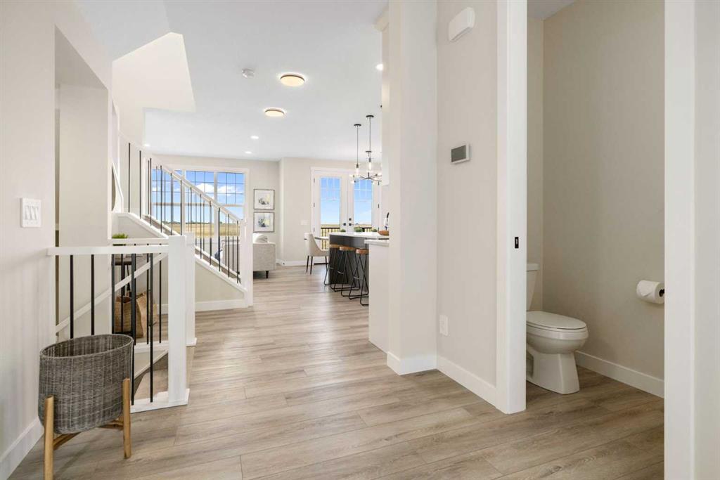 Picture for 458 Kinniburgh Loop 