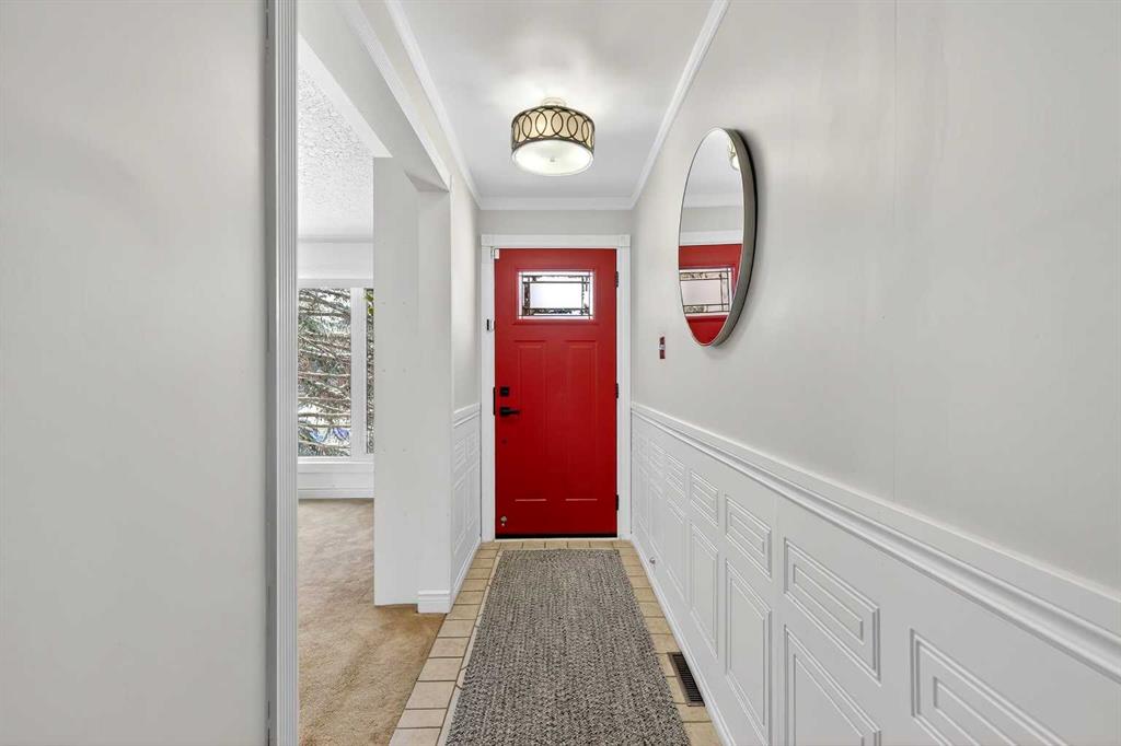 Picture for 33 Warwick Drive SW