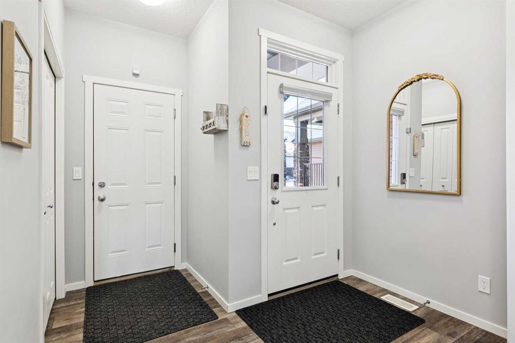 Picture for 57 Crestridge Bay SW