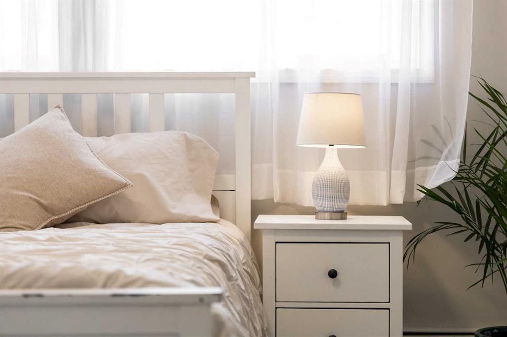 Picture for 215, 101 Big Hill Way SE