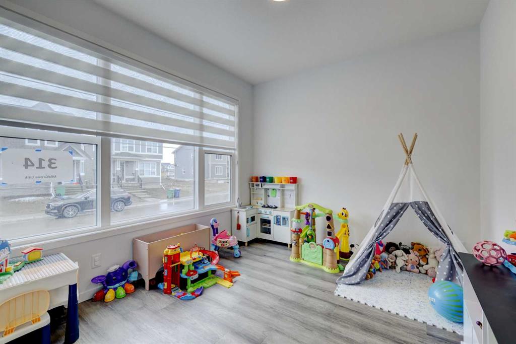 Picture for 314 Midgrove Link SW