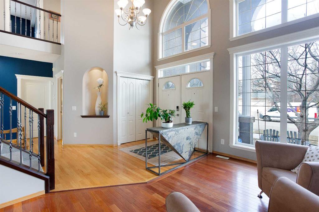 Picture for 161 Panorama Hills View NW