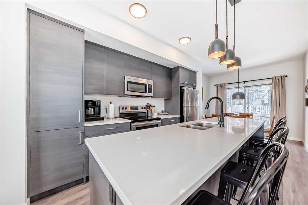 Picture for 1302 Jumping Pound Common 