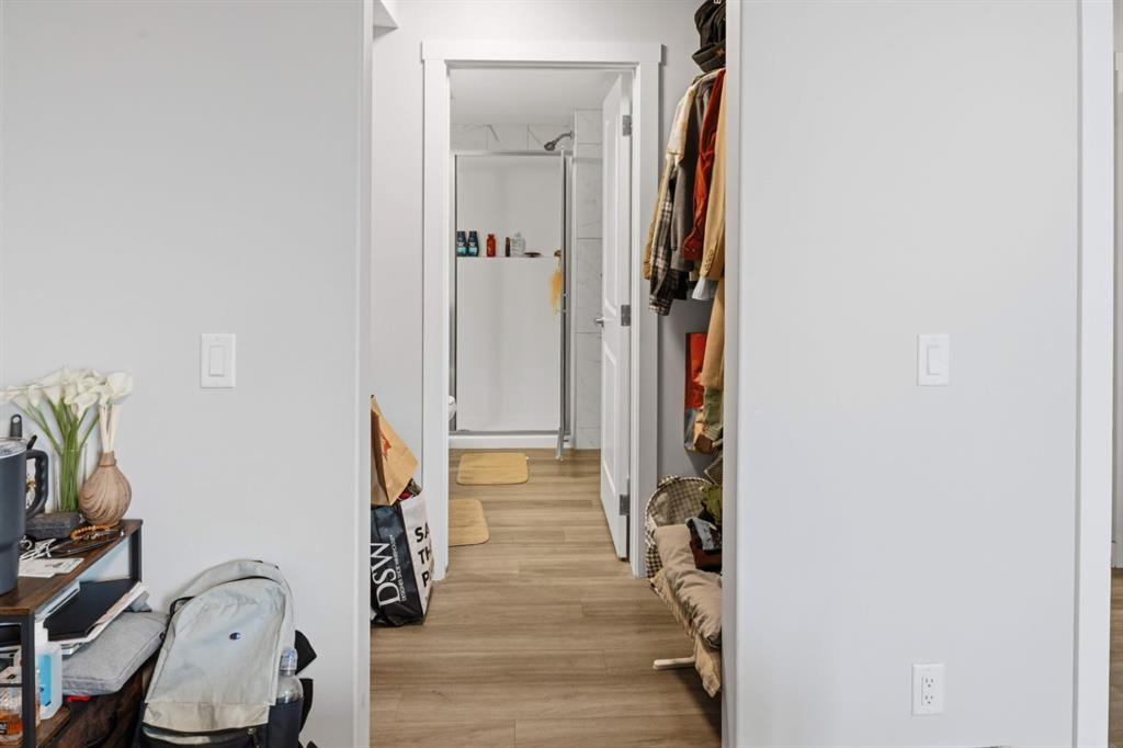 Picture for 2402, 6118 80 Avenue NE