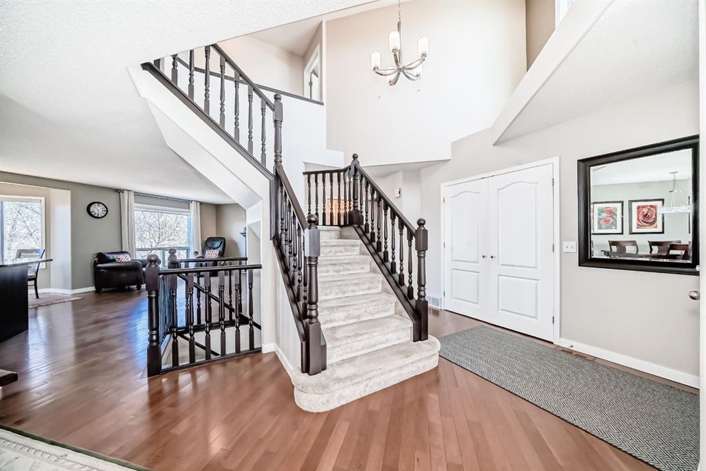 Picture for 3094 Douglasdale Boulevard SE