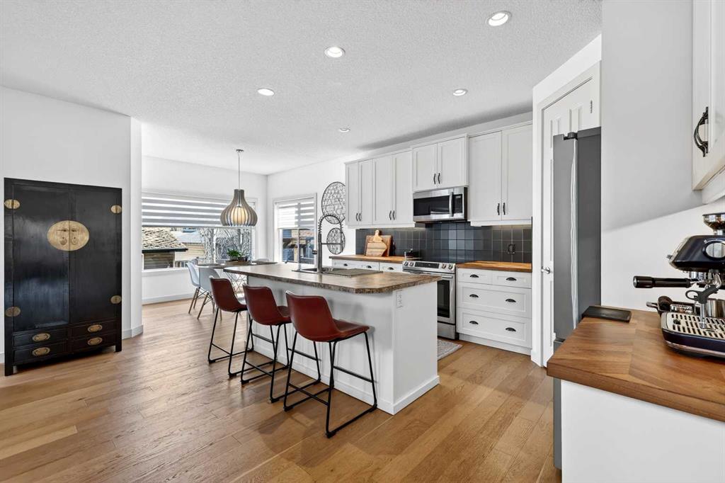 Picture for 4703 Elgin Avenue 