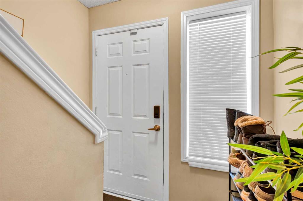 Picture for 3, 200 Hidden Hills Terrace NW