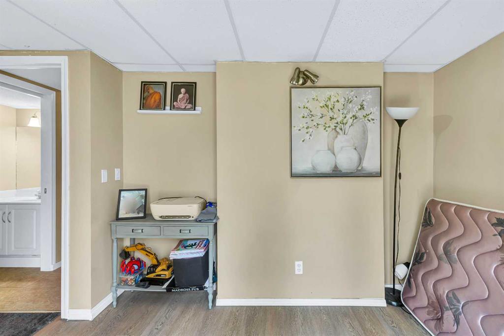 Picture for 3, 200 Hidden Hills Terrace NW