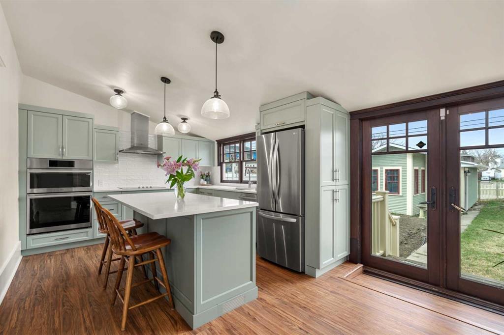Picture for 620 19 Avenue NW