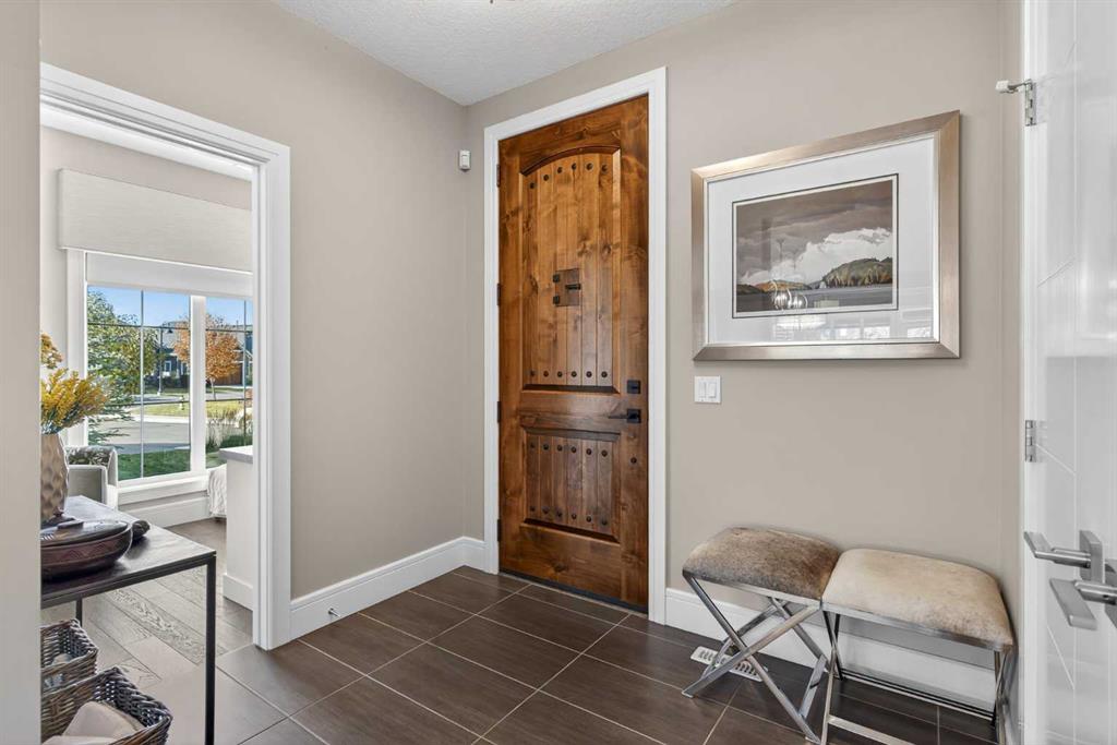 Picture for 56 Cranbrook Landing SE