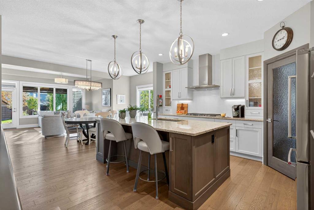 Picture for 56 Cranbrook Landing SE