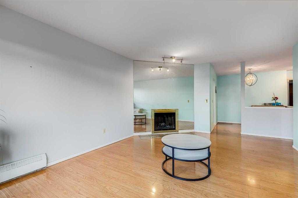 Picture for 104, 335 Garry Crescent NE