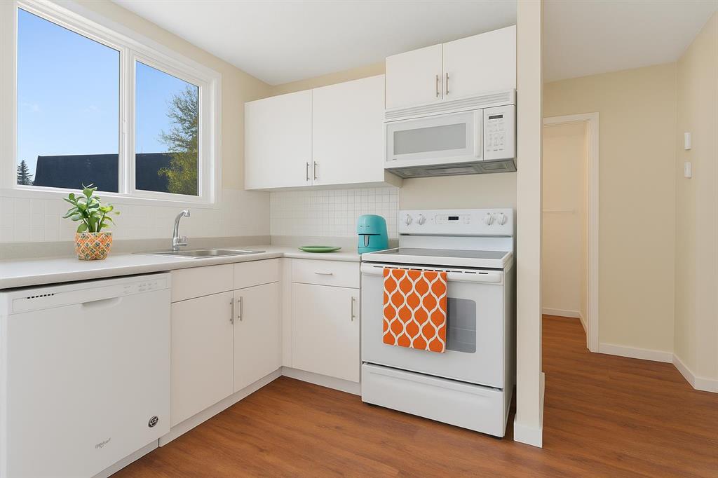 Picture for 32, 80 Galbraith Drive SW