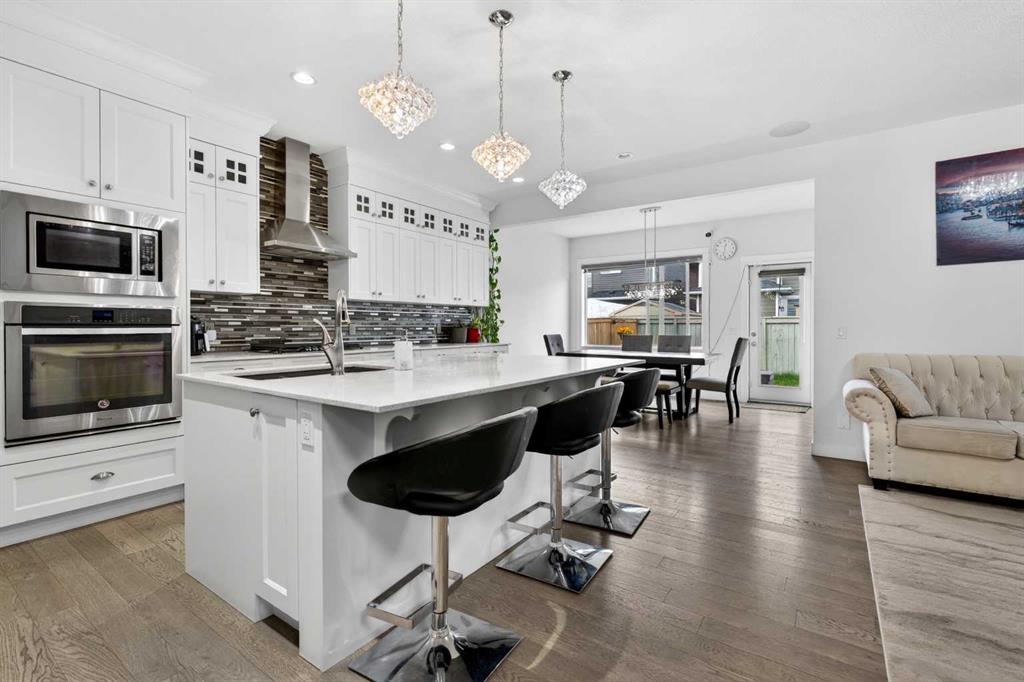 Picture for 49 Redstone Heath NE