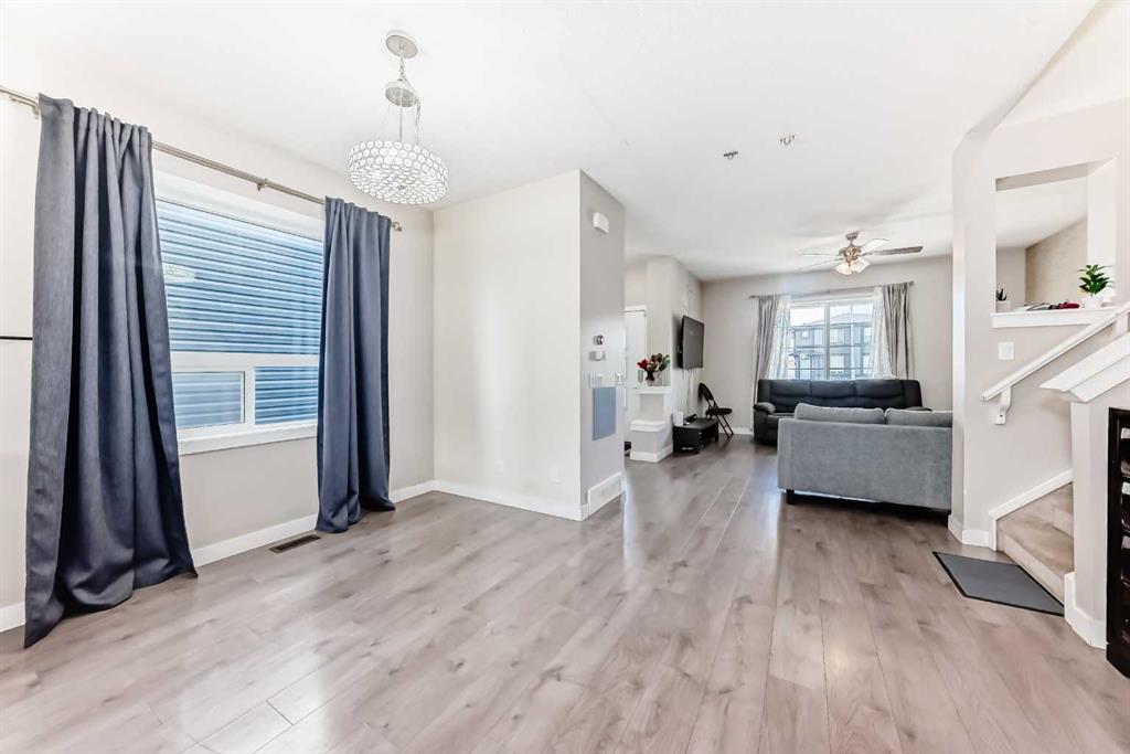 Picture for 72 Cornerstone Avenue NE