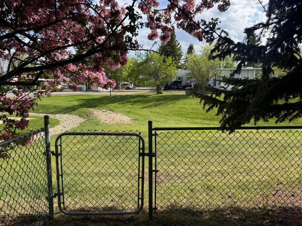 Picture for 220, 2540 Township Road 353  