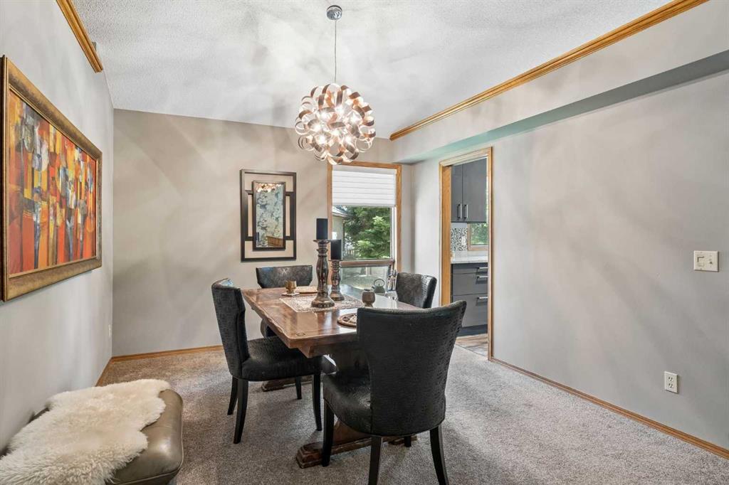 Picture for 112 Oakbriar Close SW