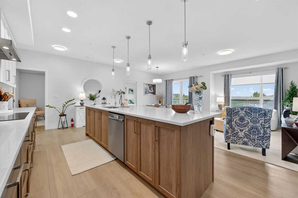 Picture for 3208, 20295 Seton Way SE