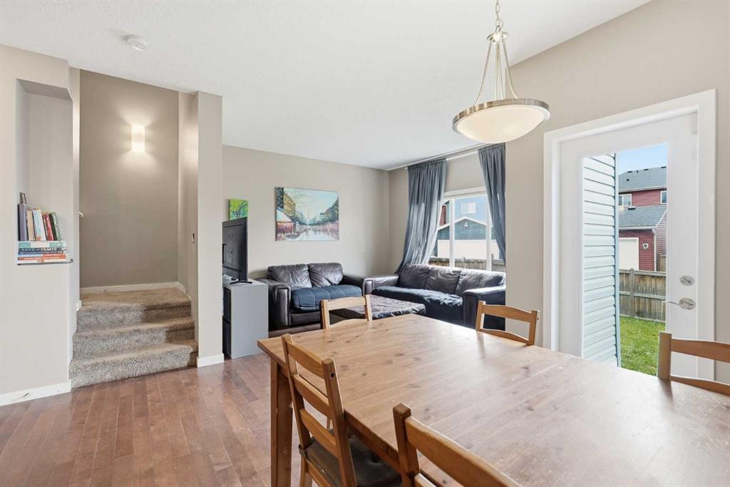 Picture for 58 Evansridge Crescent NW