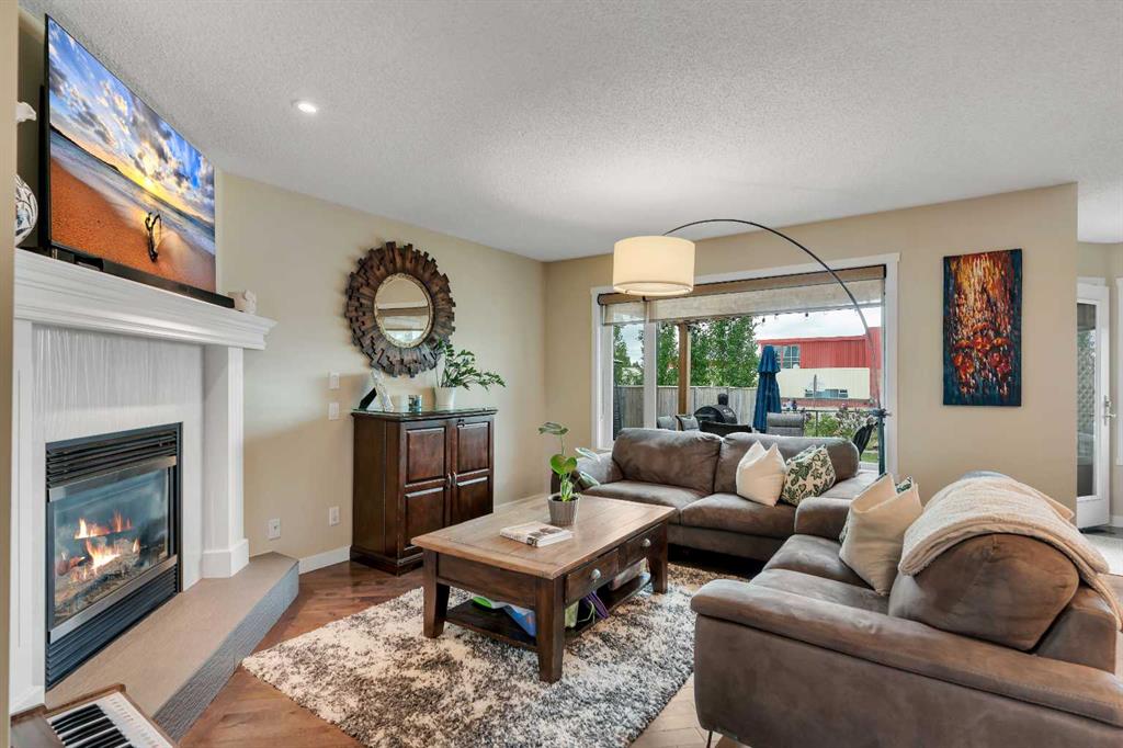 Picture for 28 Cranwell Crescent SE