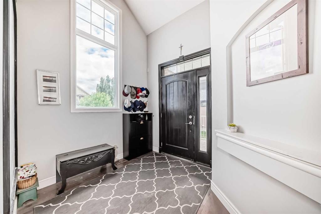 Picture for 136 STONEMERE Close 