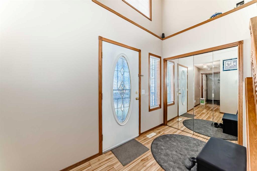 Picture for 54 Coral Springs Court NE
