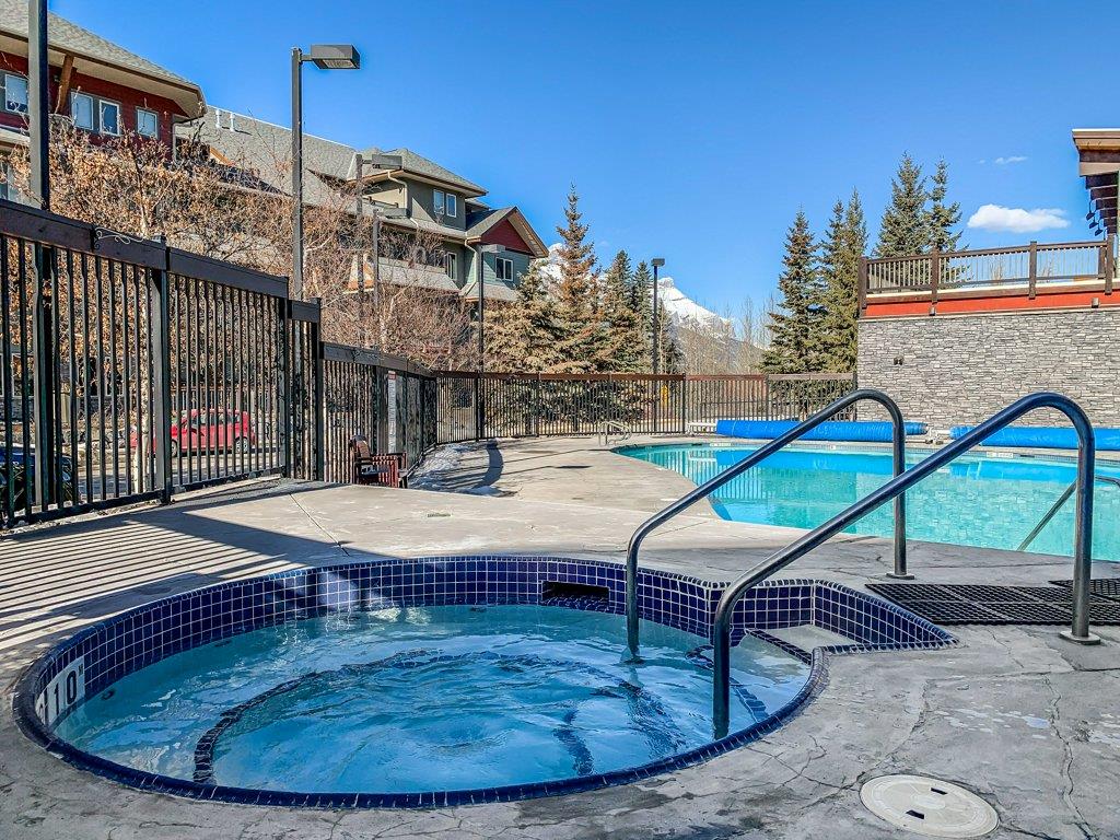      114, 109 montane Road , Canmore, 0382   ,T1W3J2 ;  Listing Number: MLS A2031422