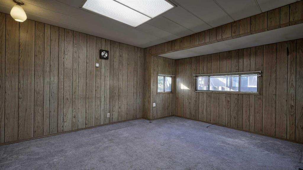 Picture for 90, 83 3223 Street NW