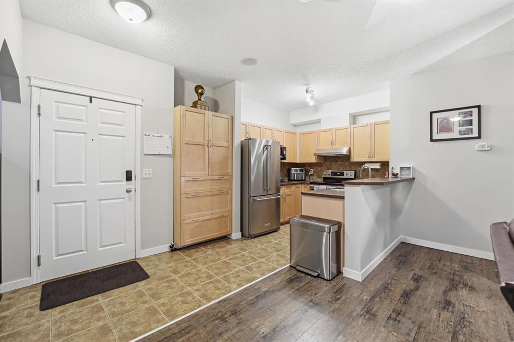 Picture for 4311, 70 Panamount Drive NW