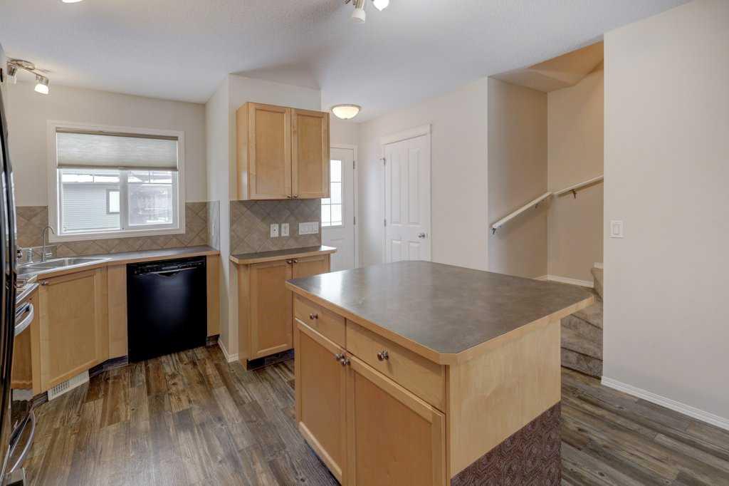 Picture for 1402, 140 Sagewood Boulevard SW