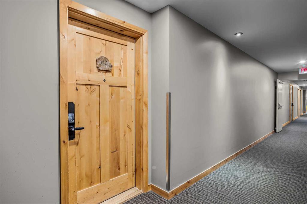 Picture for 112, 379 Spring Creek Drive 