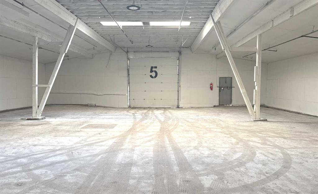 Picture for 105, 2008 48 Street SE