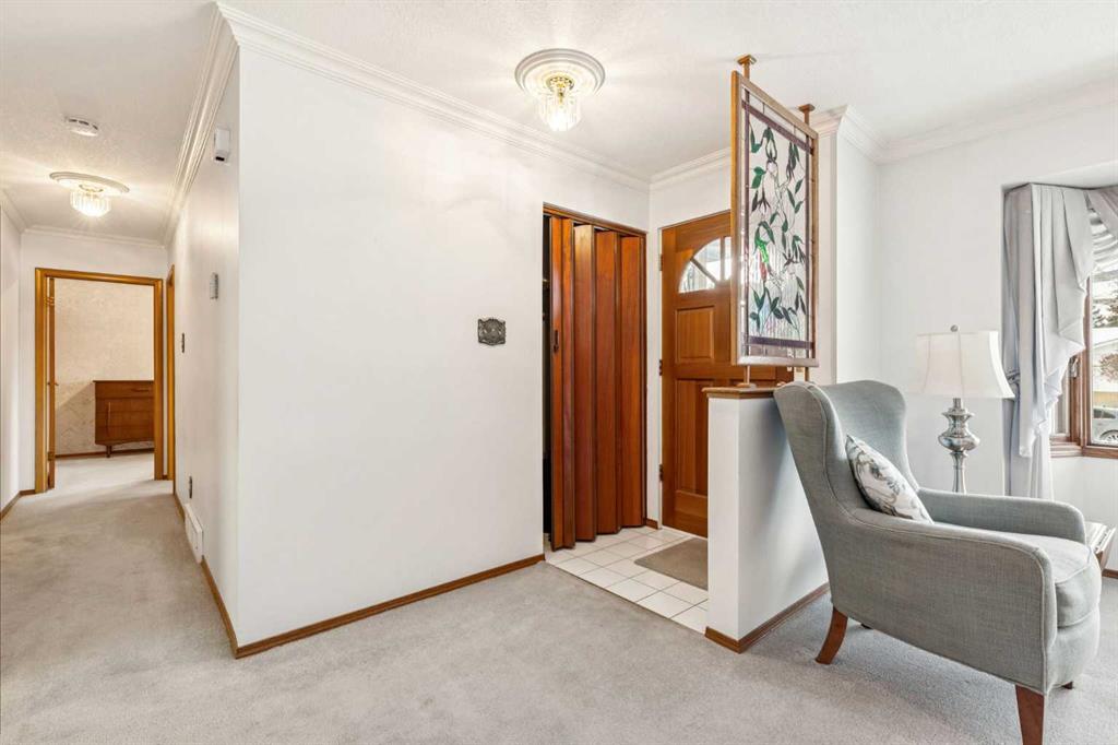 Picture for 34 Atlanta Crescent SE