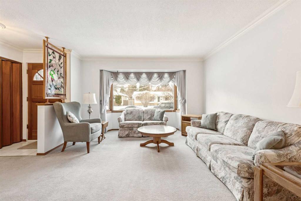 Picture for 34 Atlanta Crescent SE